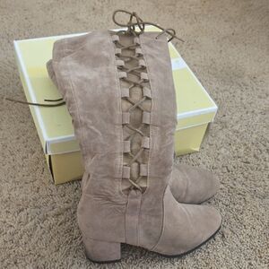 Fahrenheit Lida-10 Women’s Taupe Suede  Lace-Back Suede Mid-Calf Boots